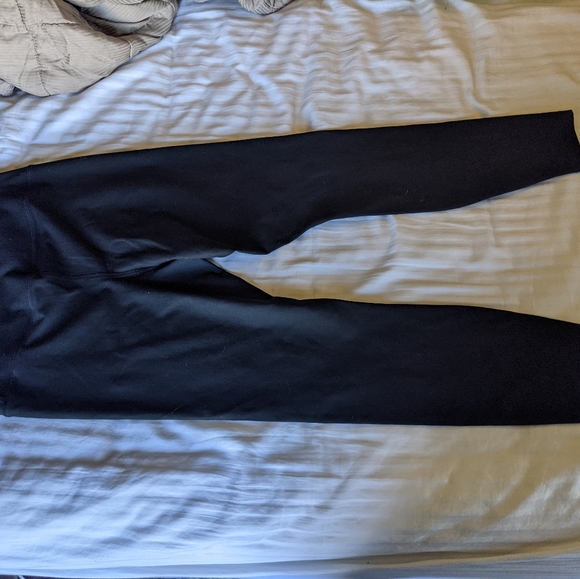 Black Nike leggings - Picture 4 of 6